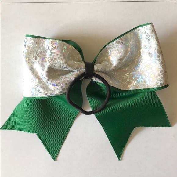 🎀 Bow - Green/Silver/Black. - Picture 2 of 3